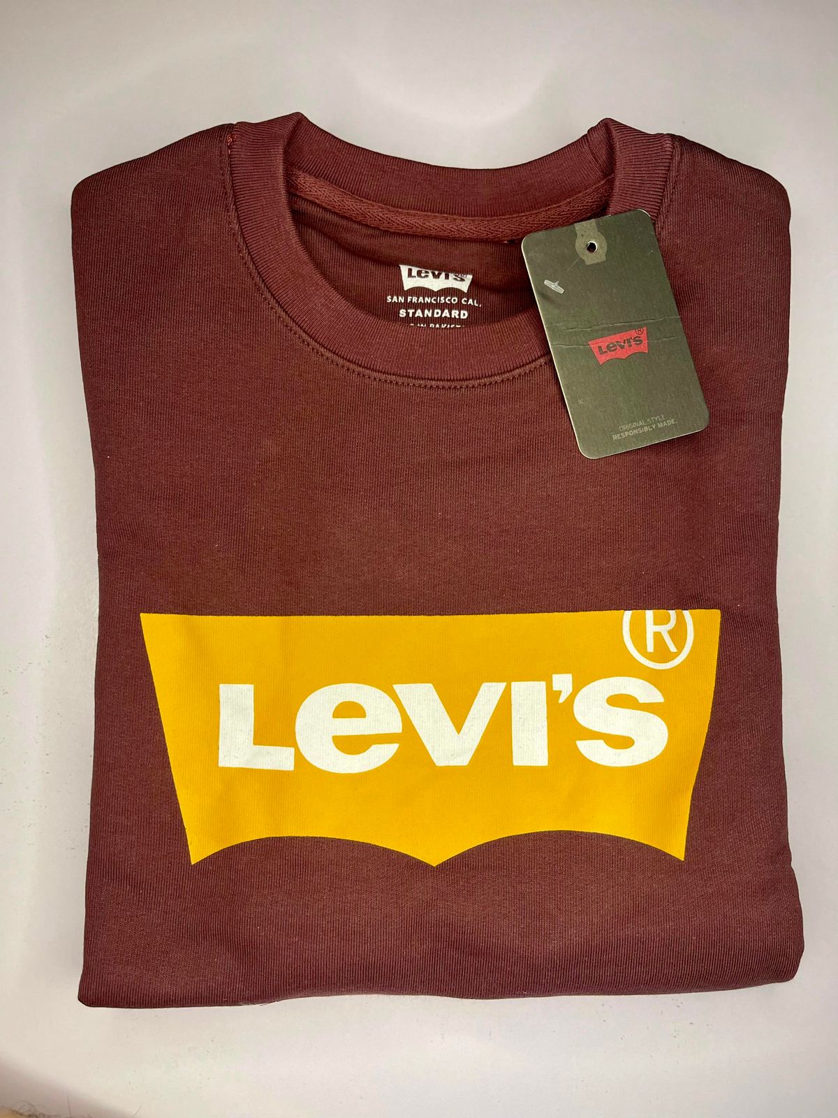 Levis Sweatshirt Mahroon